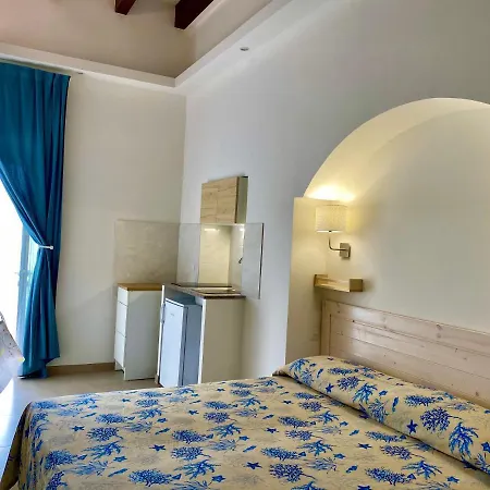 Domus L Ponza Seaview Villa Exterior photo