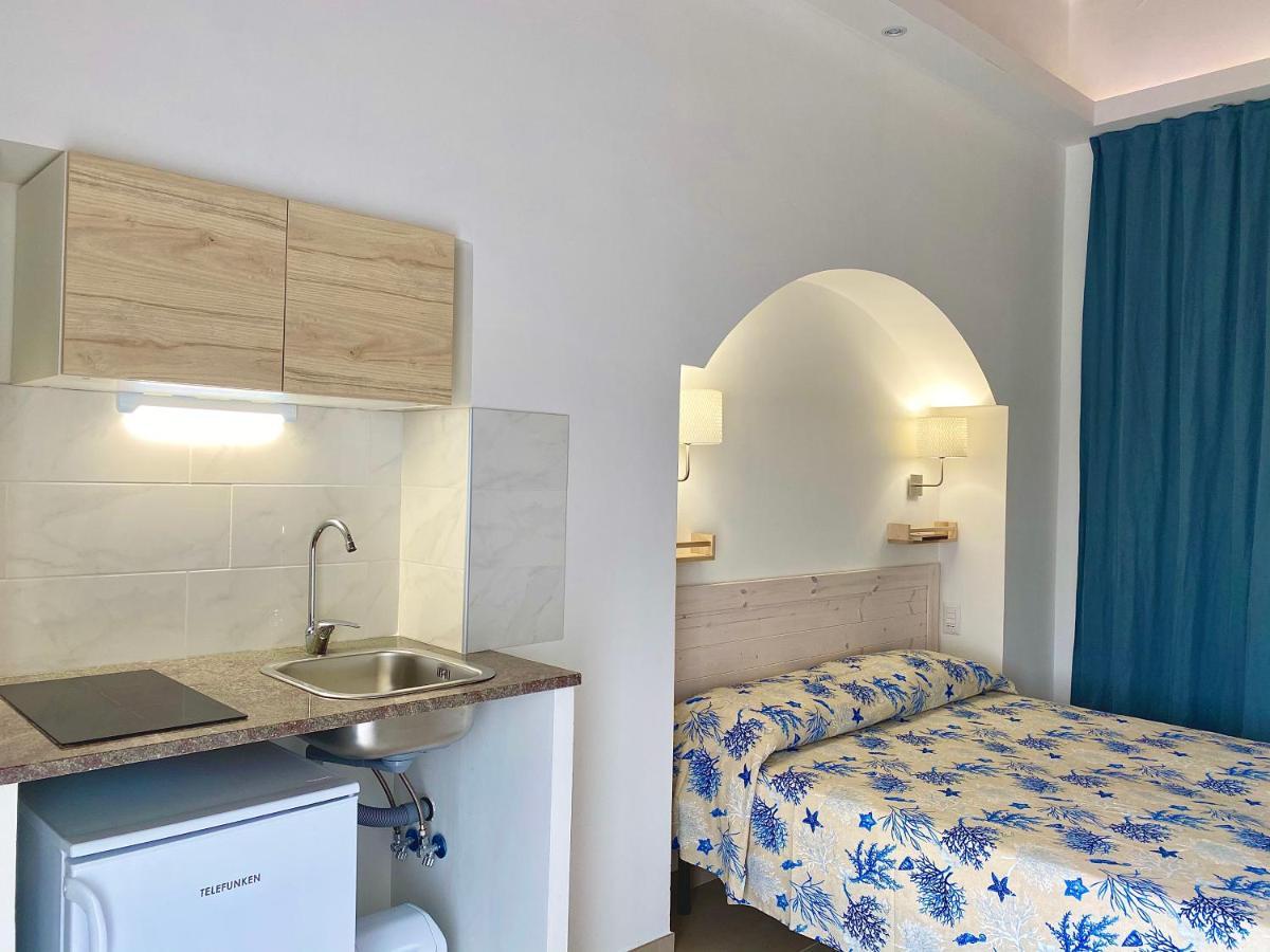 Domus L Seaview Holiday home Ponza